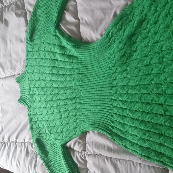 Dress - Picture 1 of 6